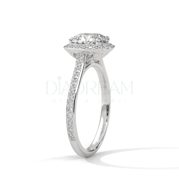 2 CT Cushion Cut Moissanite Ring: A Symbol of Timeless Elegance