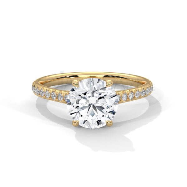 2 CT Round Cut Moissanite Ring: Unmatched Brilliance