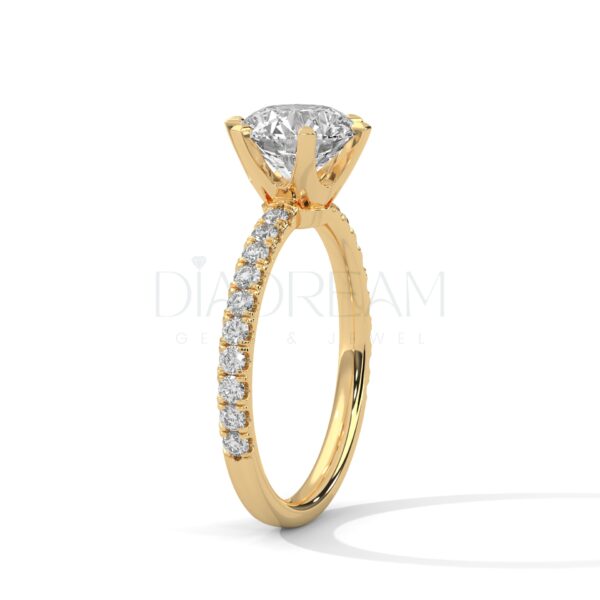2 Carat Round Cut Moissanite Ring: Unmatched Brilliance and Fire