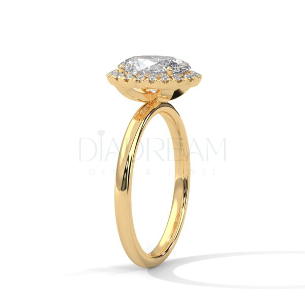 2 CT Oval Cut Moissanite Halo Ring: A Symbol of Timeless Beauty