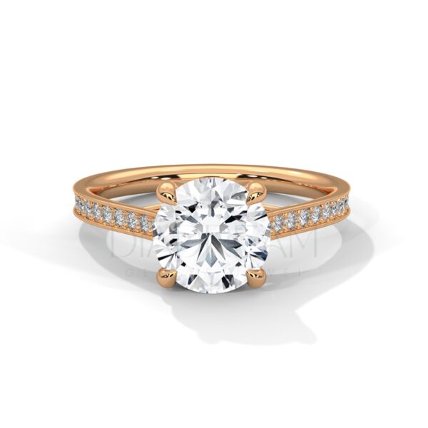 2 Carat Round Cut Moissanite Ring