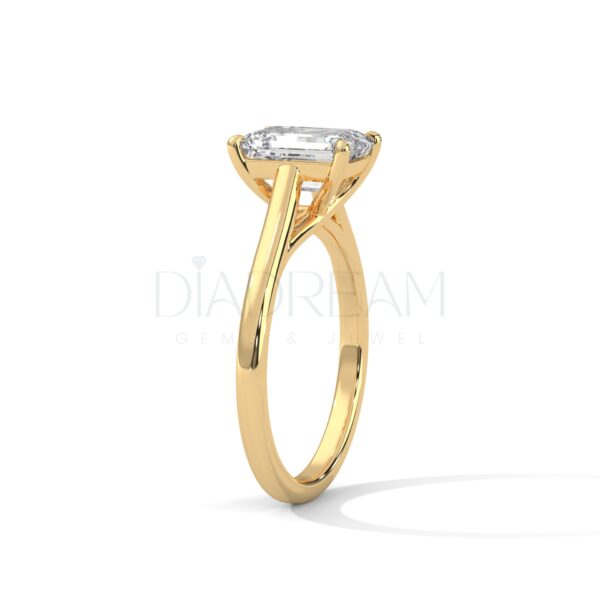 2.5 Carat Radiant Cut Moissanite Solitaire Ring