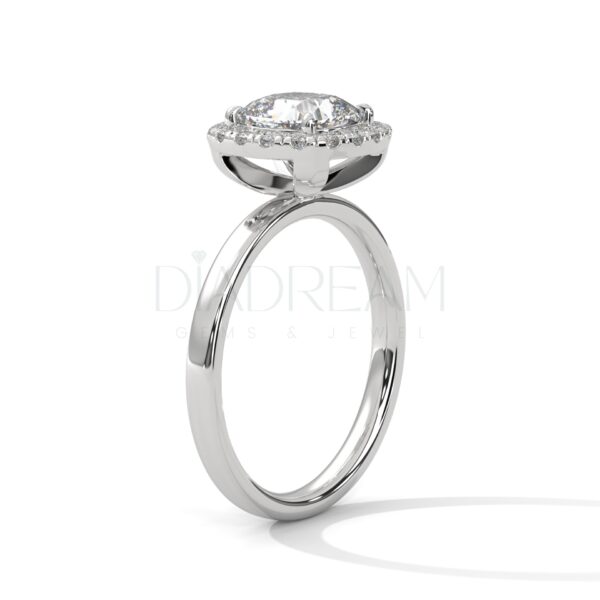 2 CT Cushion Cut Moissanite Ring: A Symbol of Timeless Elegance