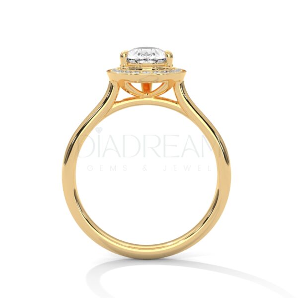 2.5 Carat Pear Cut Moissanite Ring: A Teardrop of Brilliance