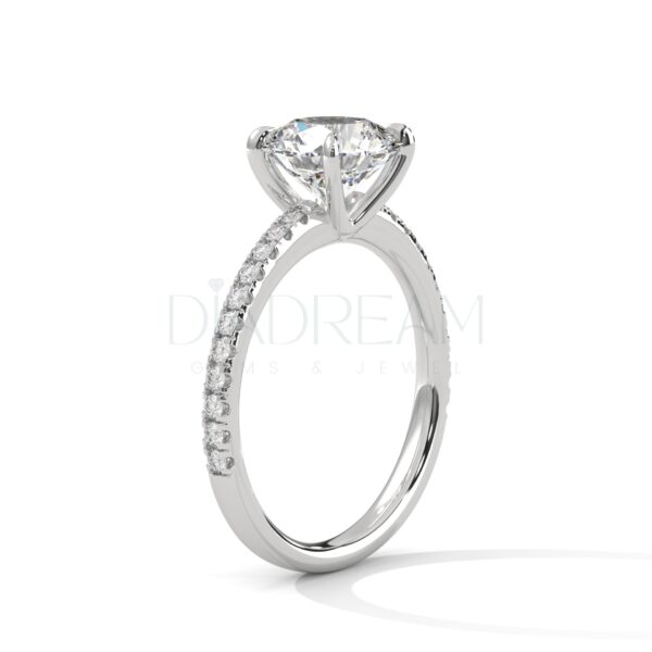 2 Carat Round Cut Moissanite Ring