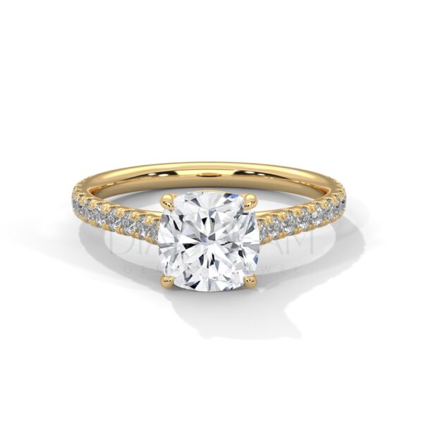 2 Carat Round Cut Moissanite Ring